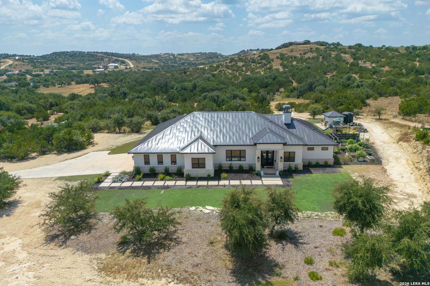 305 Big Sky Ct — photo 1
