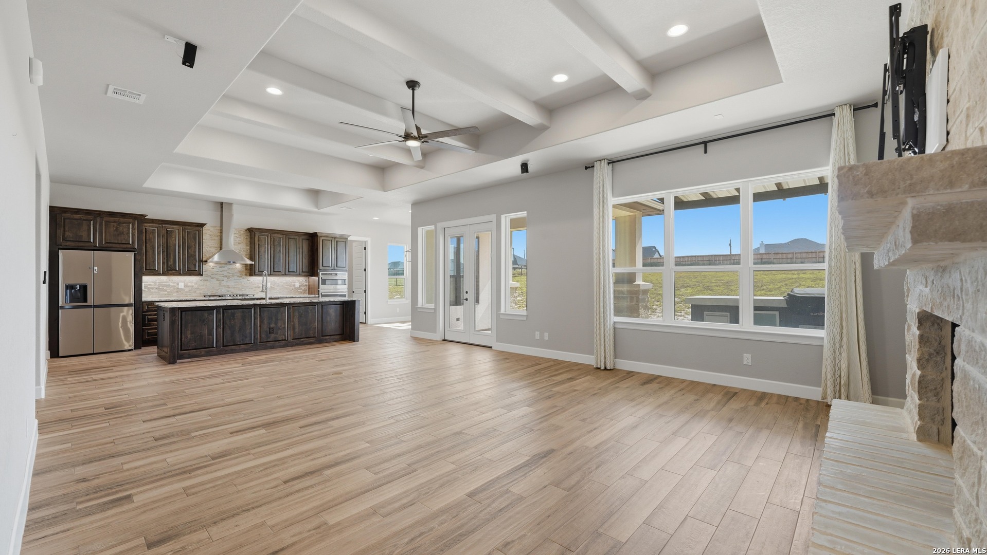 125 Valley View Dr — photo 1