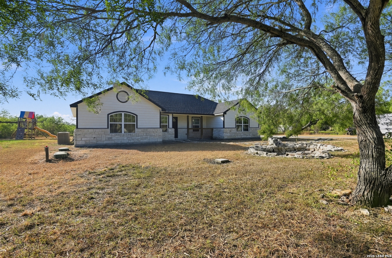5769 Grand Lake Cir — photo 1