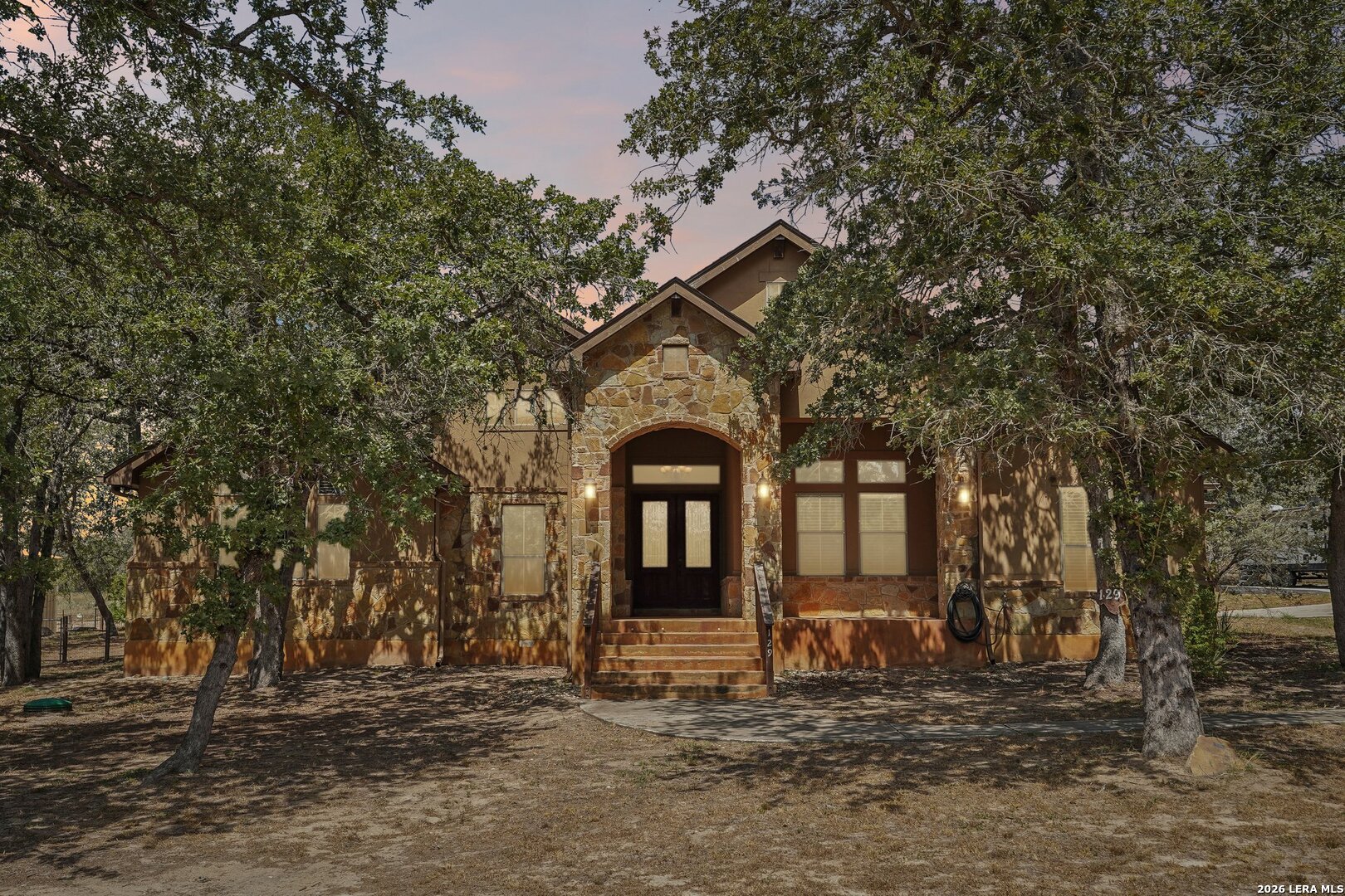 129 Hidden Forest Dr — photo 1