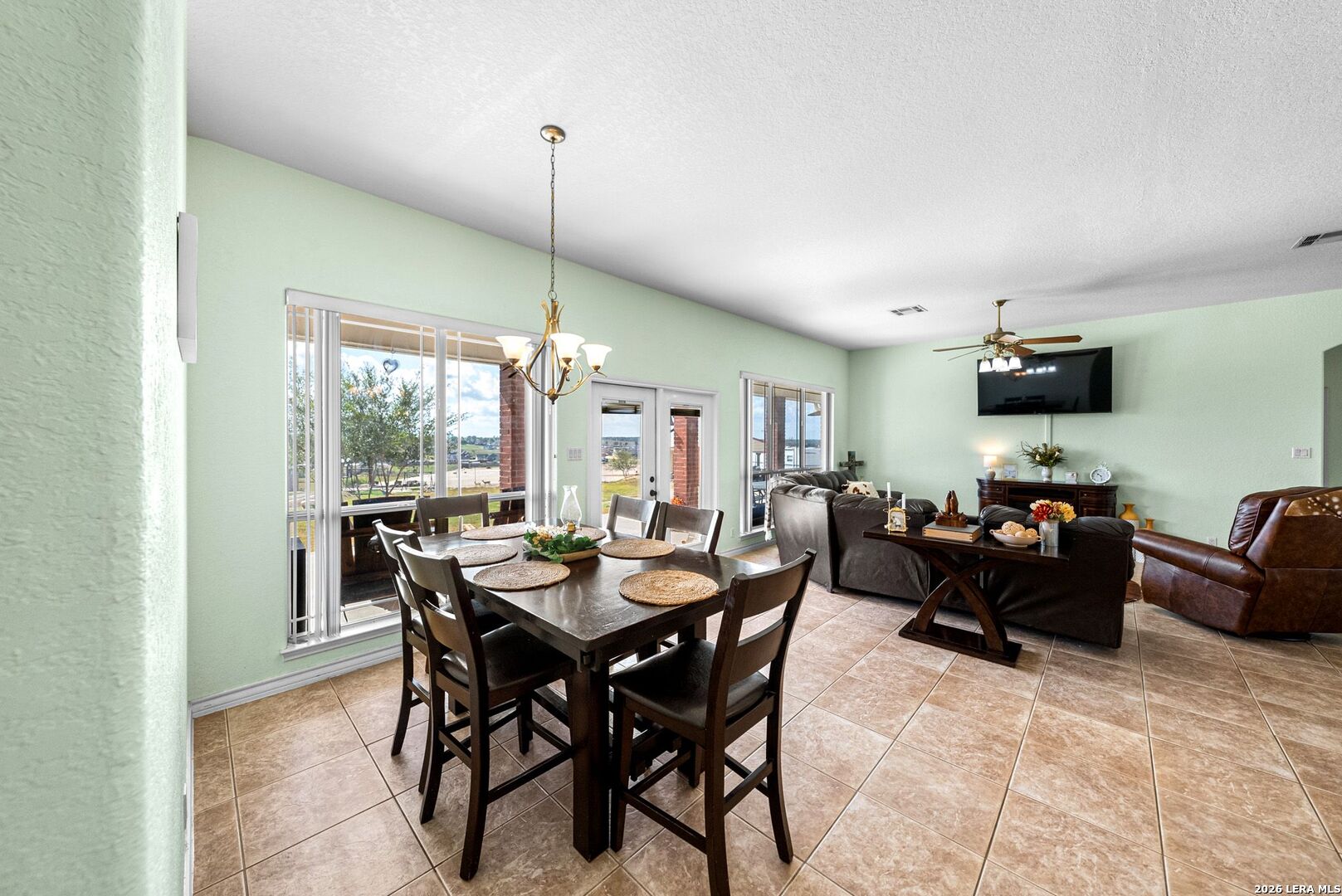 700 Lake Valley Dr — photo 1